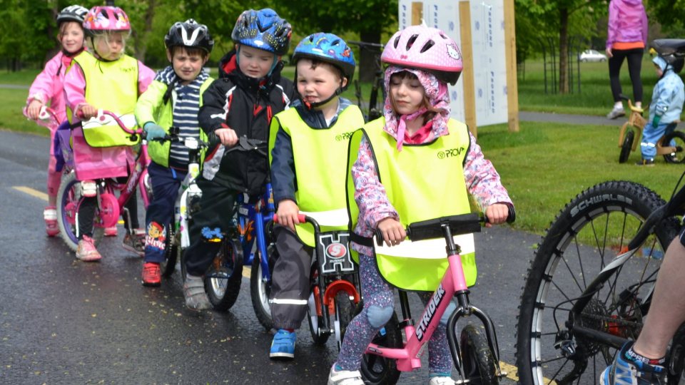 early learning kids on bikes